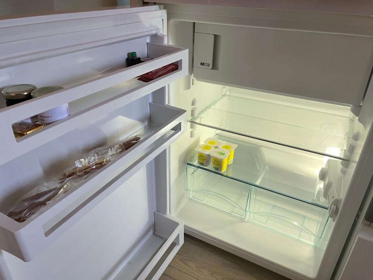 Au Coeur Du Vieux Toulon Au Calme Appartement Renove Climatise Confortable Etage Eleve Avec Ascenseur Proche Parking Et Toutes Commodites מראה חיצוני תמונה