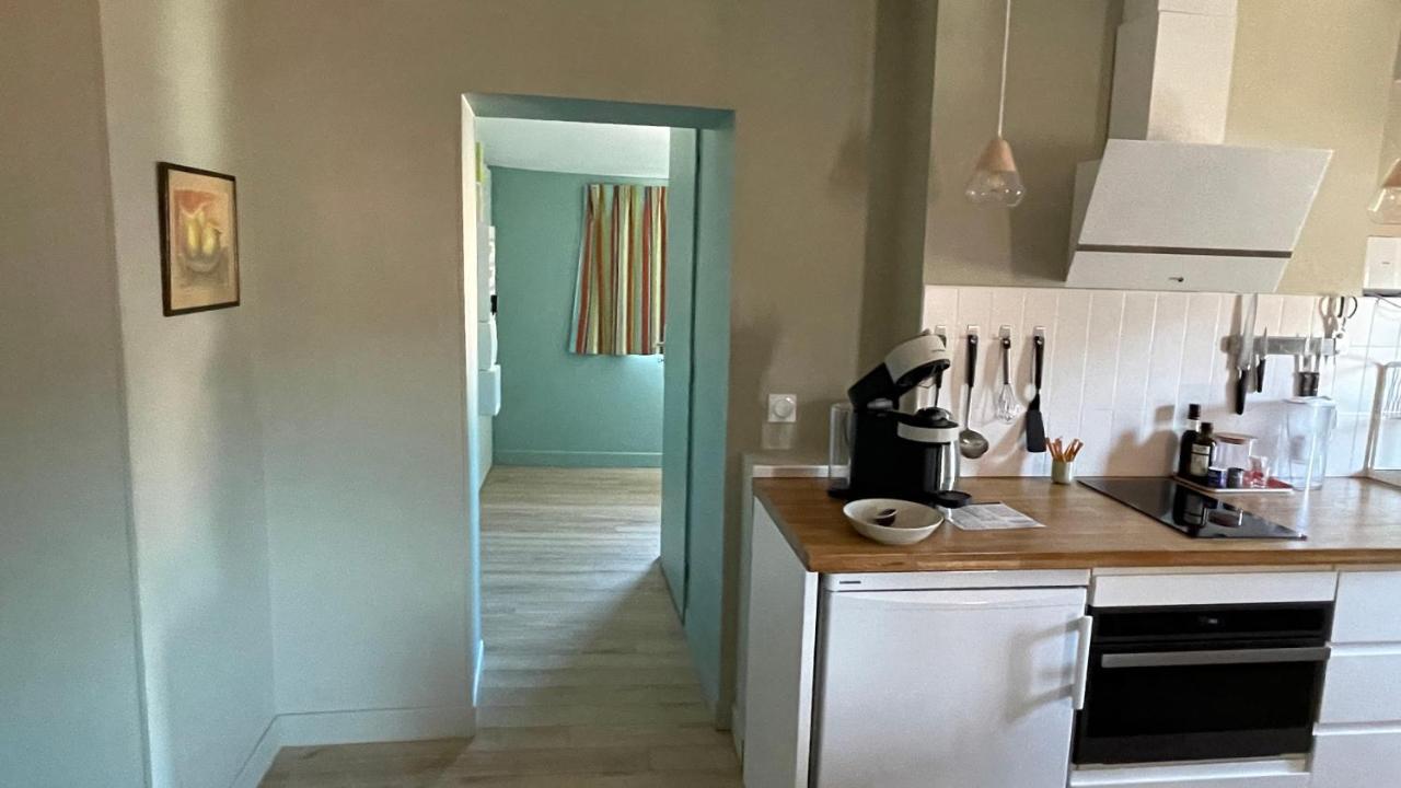 Au Coeur Du Vieux Toulon Au Calme Appartement Renove Climatise Confortable Etage Eleve Avec Ascenseur Proche Parking Et Toutes Commodites מראה חיצוני תמונה